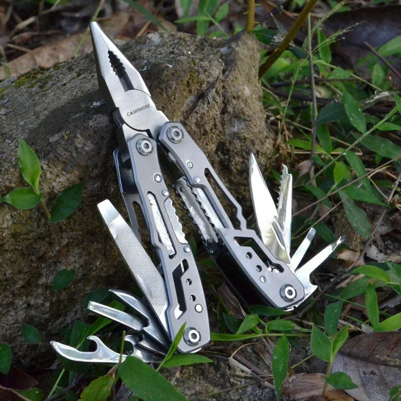 Outdoor Folding Multipurpose Survival Tool