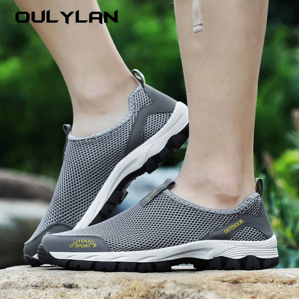 Oulylan Lightweight Slip-On Casual Sneakers